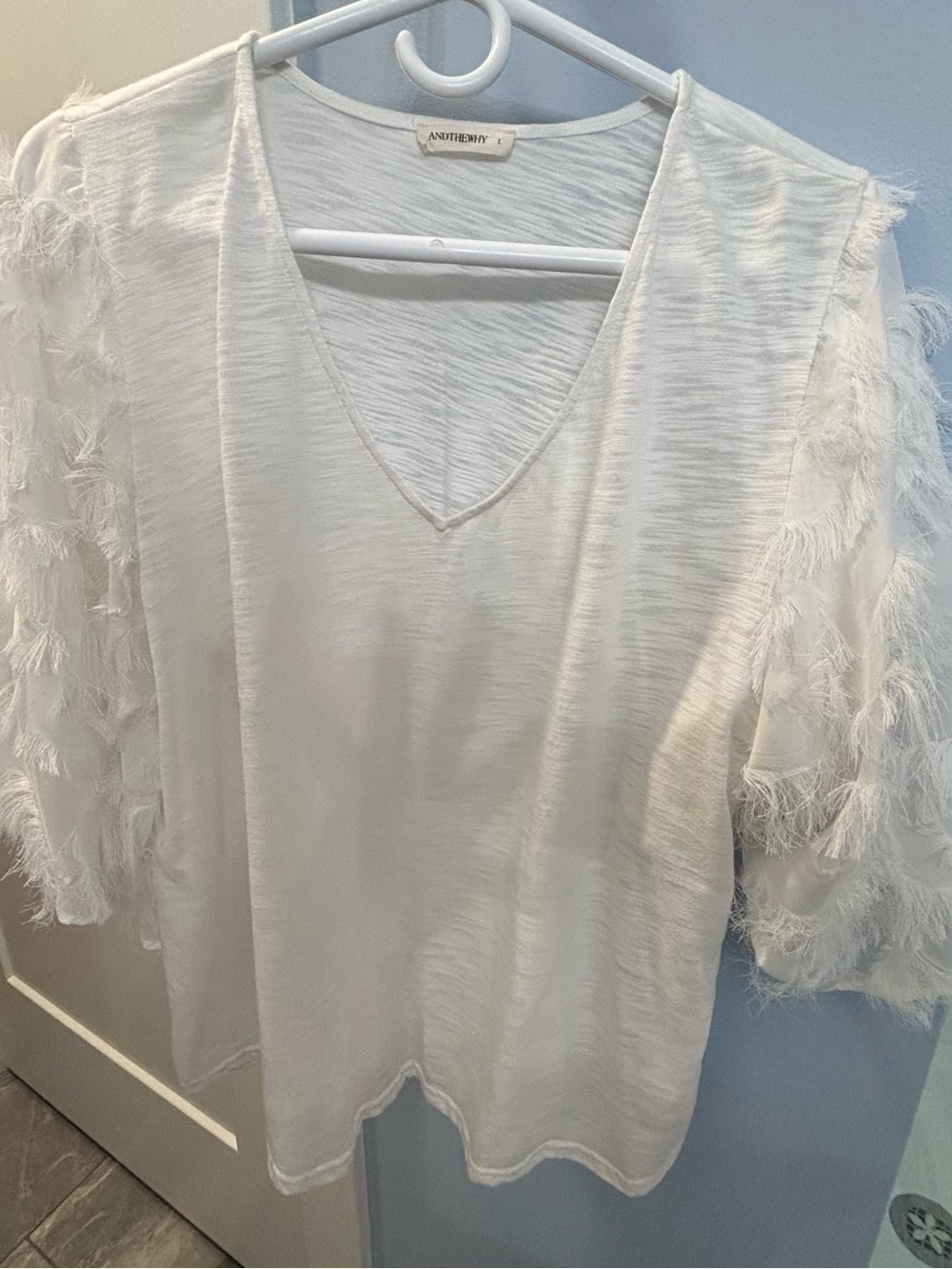 ANOTHER-ITY White V-Neck Feather Sleeve Tunic Top